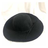 Sombrero De Paño Color Negro Talla Estándar Usado segunda mano  Chile 